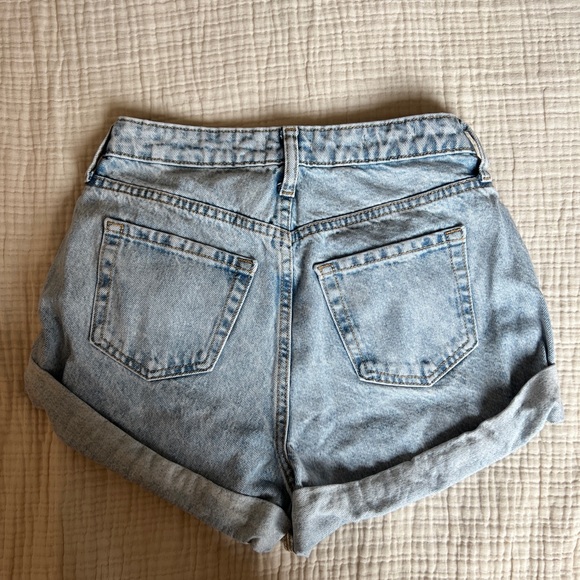Wild Fable Rolled Cutoff Light Wash Denim Shorts - Picture 2 of 2